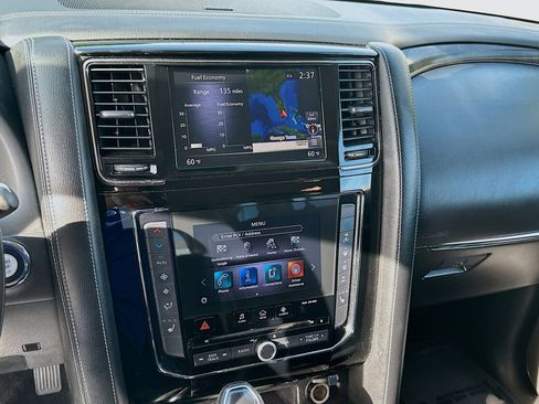 Used 2021 INFINITI QX80 Luxe image 12