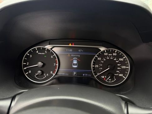 Used 2023 Nissan Altima 2.5 SV AWD/4WD image 19
