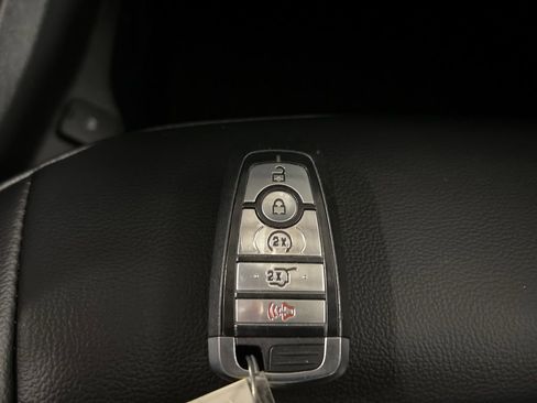 Certified 2024 Ford Edge SEL w/ Convenience Package image 38