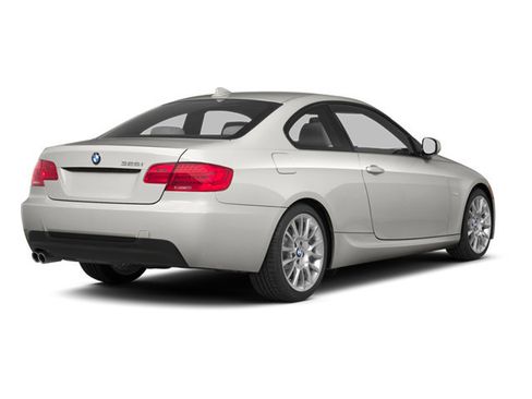 Used 2013 BMW 328i xDrive Coupe AWD/4WD image 2