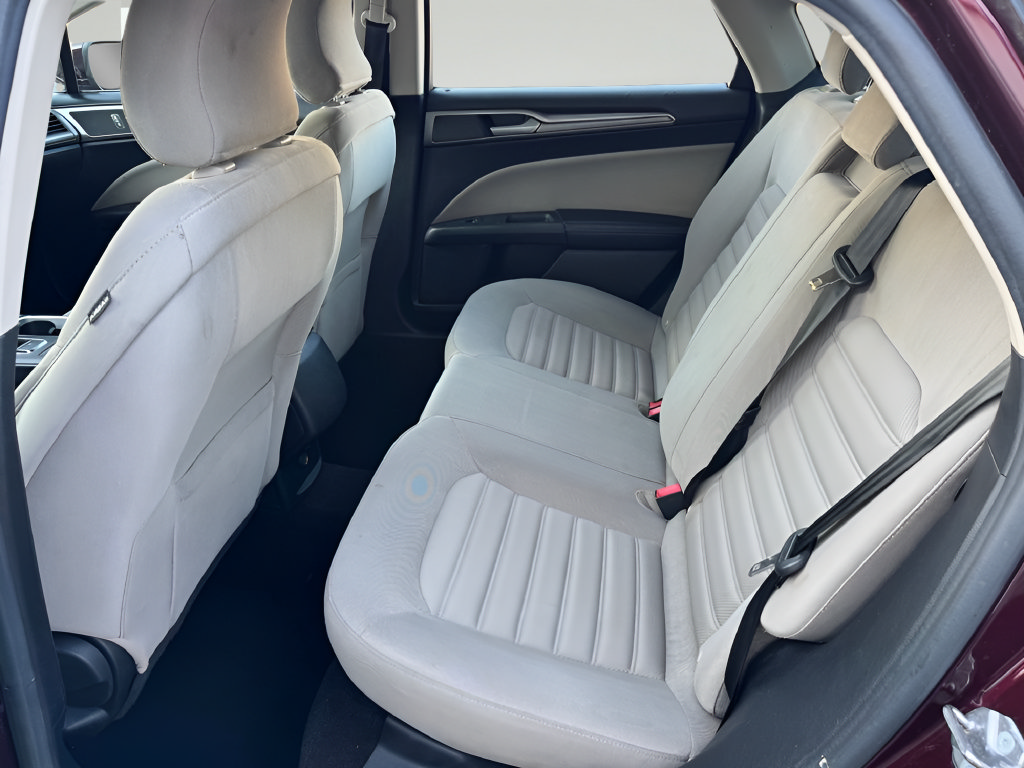 Used 2017 Ford Fusion S FWD image 29