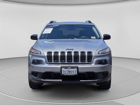 Used 2016 Jeep Cherokee Sport AWD/4WD image 11