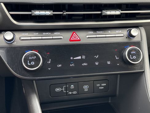 Used 2024 Hyundai Sonata SEL FWD image 25