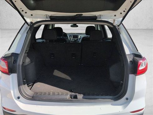 Used 2021 Chevrolet Equinox LS w/ LS Convenience Package FWD image 6