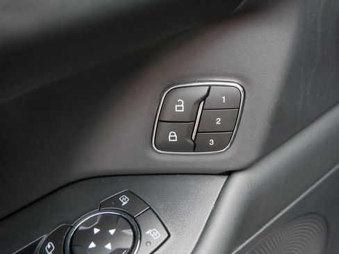 Used 2024 Ford Expedition Max Platinum AWD/4WD image 17
