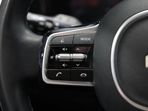 Used 2022 Kia Sorento SX image 37