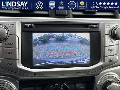 Used 2016 Toyota 4Runner SR5 Premium image 16