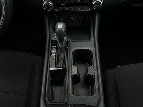 Used 2025 Nissan Sentra S image 13