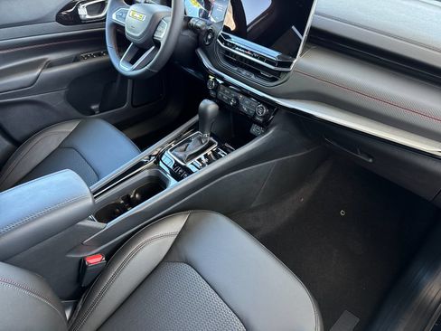 New 2026 Jeep Compass Trailhawk AWD/4WD image 16