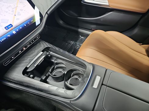 Used 2026 Mercedes-Benz E 350 Sedan image 27