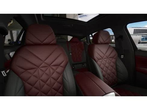 New 2026 BMW X6 xDrive40i w/ Climate Comfort Package image 11