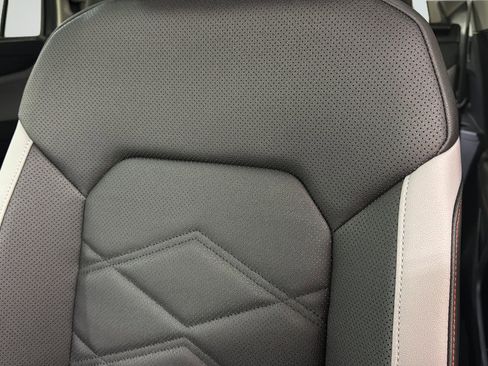 New 2026 Volkswagen Atlas Peak Edition AWD/4WD image 18