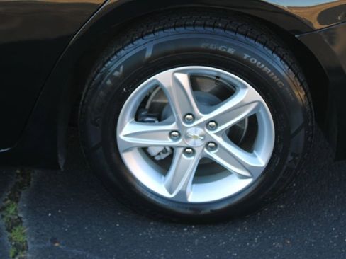 Used 2024 Chevrolet Malibu LT image 45