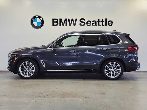 Used 2020 BMW X5 xDrive50i w/ Off-Road Package image 3
