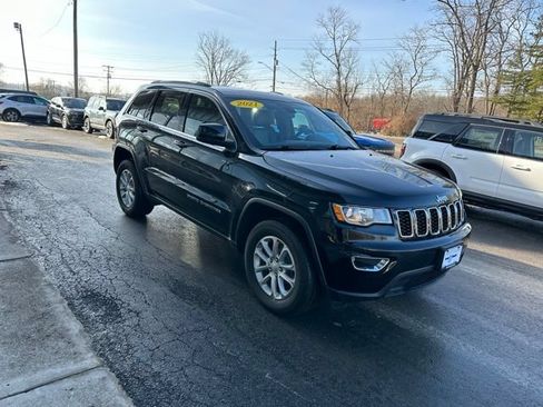 Used 2021 Jeep Grand Cherokee Laredo X AWD/4WD image 6