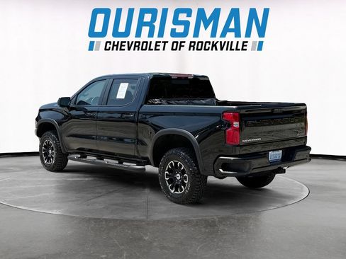 Used 2024 Chevrolet Silverado 1500 ZR2 AWD/4WD image 4