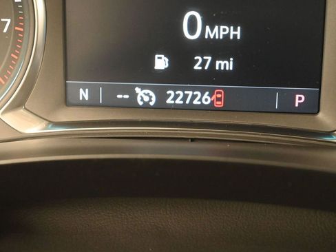 Used 2023 Chevrolet Traverse LT w/ Midnight/Sport Edition image 32