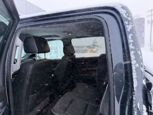 Used 2018 Chevrolet Silverado 1500 High Country image 9