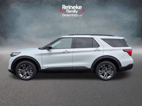 New 2026 Ford Explorer Active AWD/4WD image 9