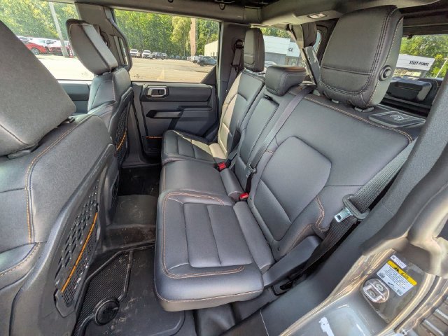 Used 2024 Ford Bronco Badlands AWD/4WD image 18