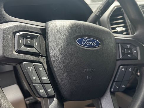 Used 2018 Ford F150 XLT w/ Max Trailer Tow Package RWD image 16
