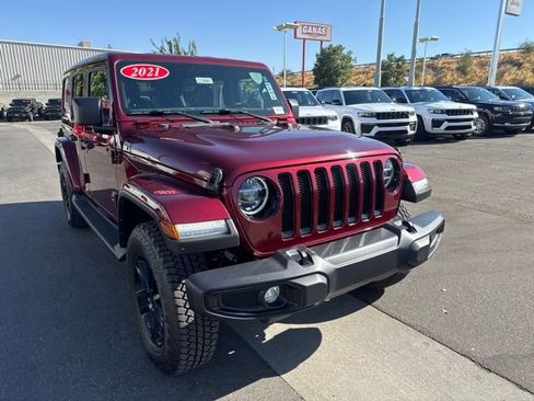 Certified 2021 Jeep Wrangler Unlimited Sahara AWD/4WD image 8