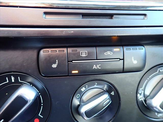 Used 2013 Volkswagen Jetta SE FWD image 17