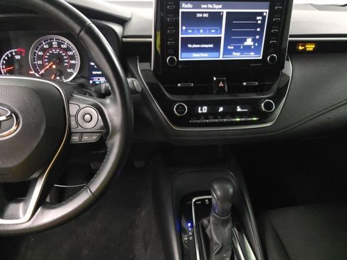 Used 2021 Toyota Corolla SE w/ Carpet Mat Package (TMS) image 25