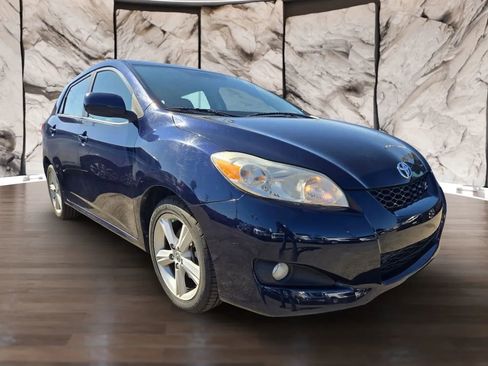 Used 2010 Toyota Matrix S image 3