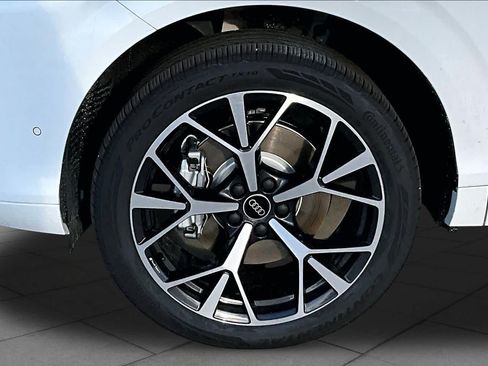 New 2026 Audi Q3 quattro 2.0T AWD/4WD image 11