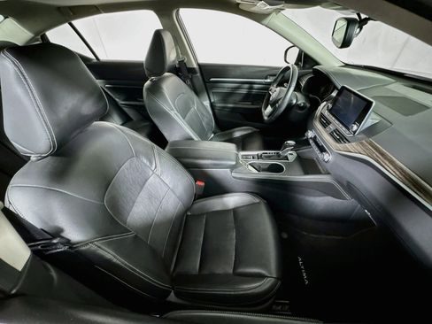 Used 2019 Nissan Altima 2.5 SL FWD image 25