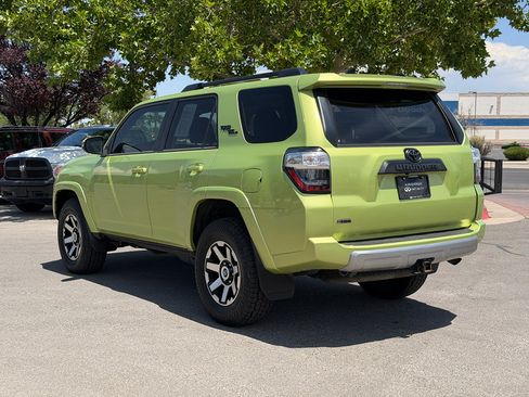 Used 2023 Toyota 4Runner TRD Off-Road Premium w/ Moonroof Package AWD/4WD image 5