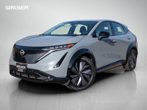 Used 2023 Nissan Ariya AWD image 1