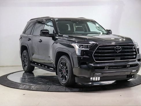 Used 2024 Toyota Sequoia Limited w/ TRD Off-Road Package AWD/4WD image 5