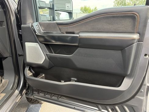 Used 2024 Ford F350 Platinum w/ Tremor Off-Road Package AWD/4WD image 59