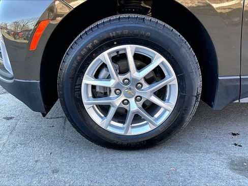 Used 2024 Chevrolet Equinox LT image 16