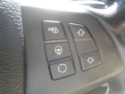 Used 2011 BMW X5 xDrive35d image 25