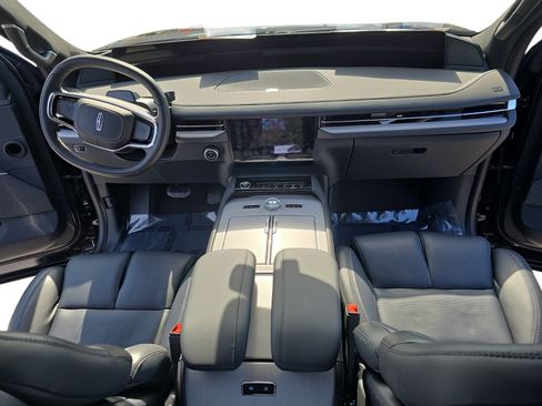 New 2025 Lincoln Navigator Reserve w/ Jet Appearance Package image 9