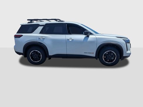 New 2026 Nissan Pathfinder Rock Creek w/ Rock Creek Premium Package AWD/4WD image 7