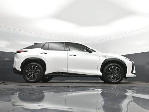 New 2026 Lexus RZ 350e 2WD image 43