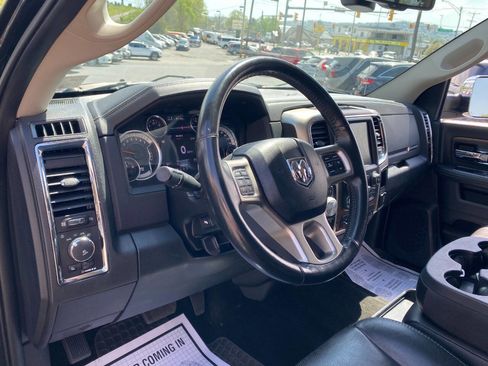 Used 2016 RAM 1500 Laramie image 10