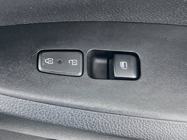 Used 2023 Kia Seltos LX AWD/4WD image 32