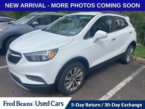 Used 2019 Buick Encore Preferred image 3