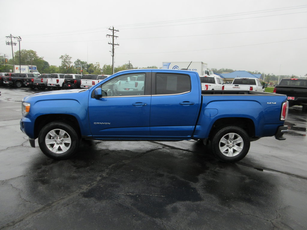Certified 2018 GMC Canyon SLE w/ SLE Convenience Package AWD/4WD image 10