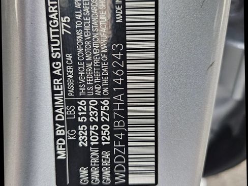 Used 2017 Mercedes-Benz E 300 image 27