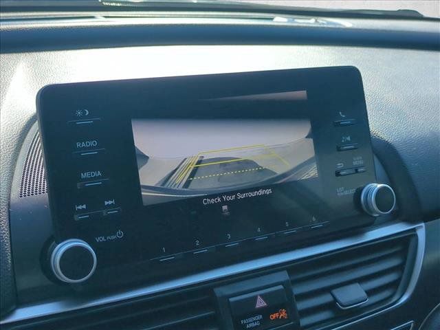 Used 2018 Honda Accord LX image 13