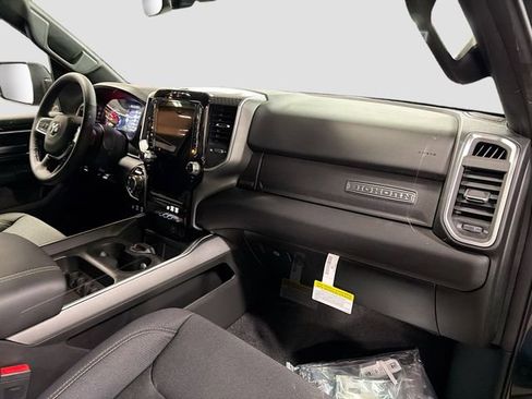 New 2026 RAM 1500 4x4 Crew Cab image 26