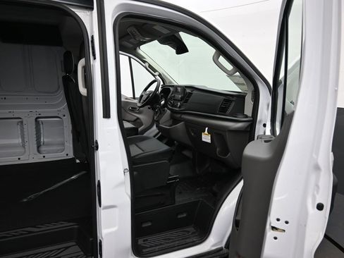 Used 2024 Ford Transit 250 Low Roof image 22