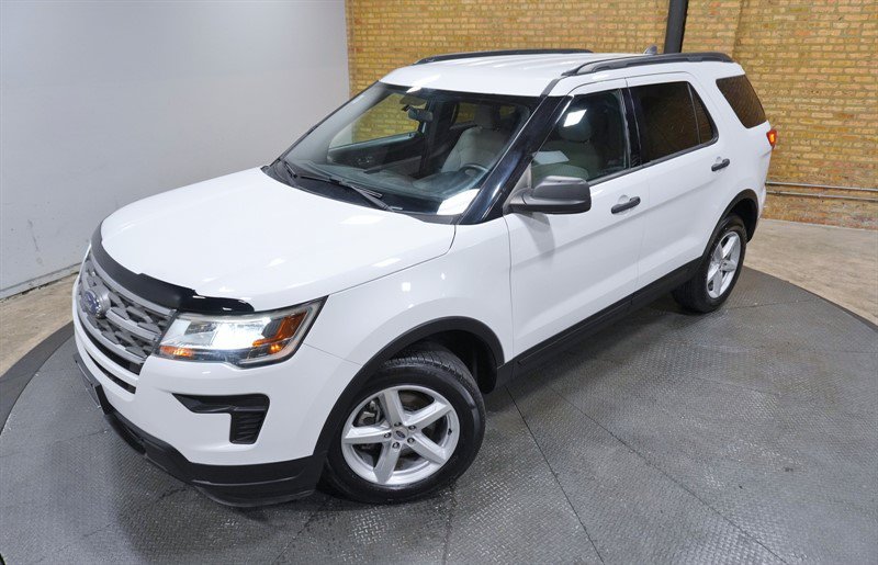 Used 2019 Ford Explorer 4WD w/ Class III Trailer Tow Package image 2