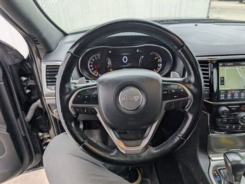 Used 2020 Jeep Grand Cherokee Limited X image 12